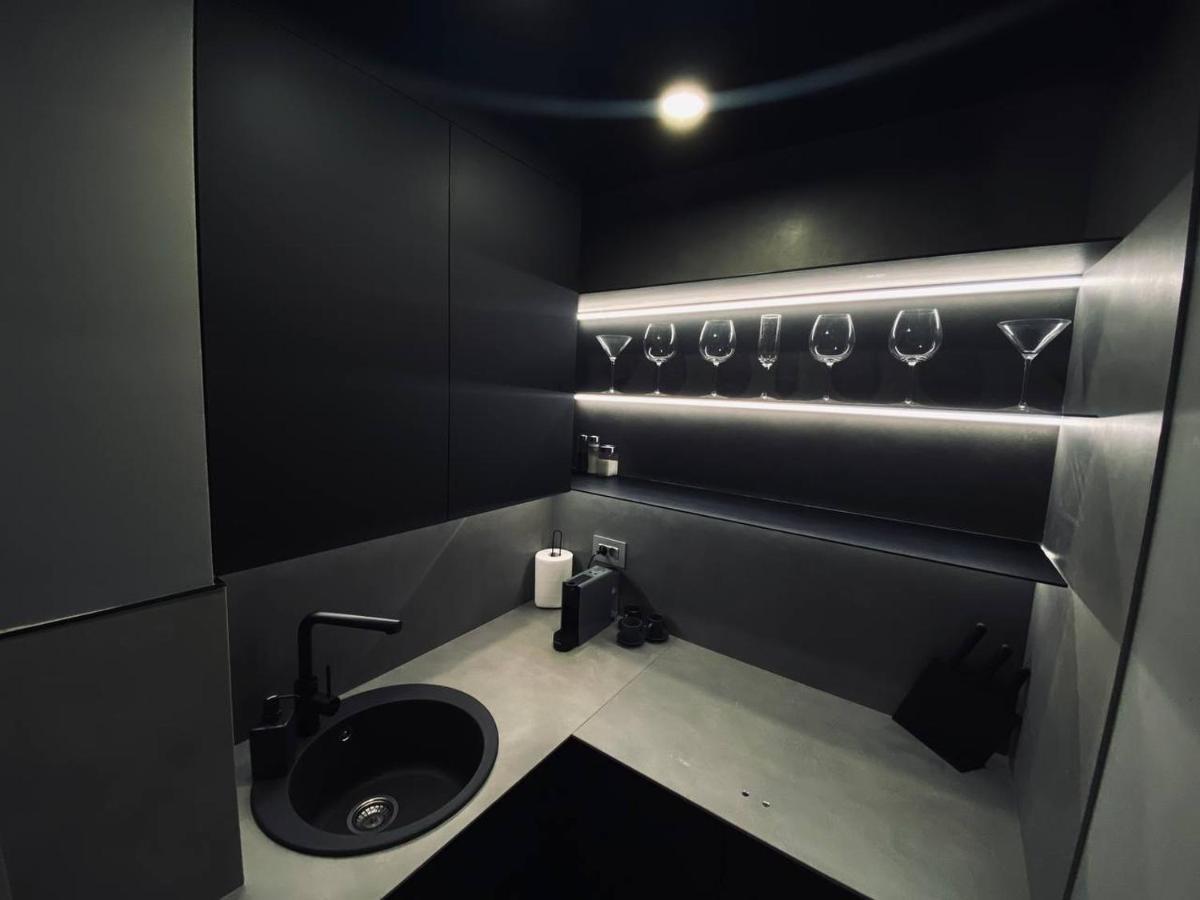 The Hatz By Rh Living Bucarest Esterno foto